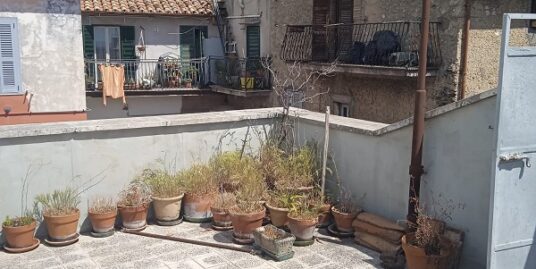 ROMA – PALOMBARA SABINA: CASA INDIPENDENTE Rif.: 2579